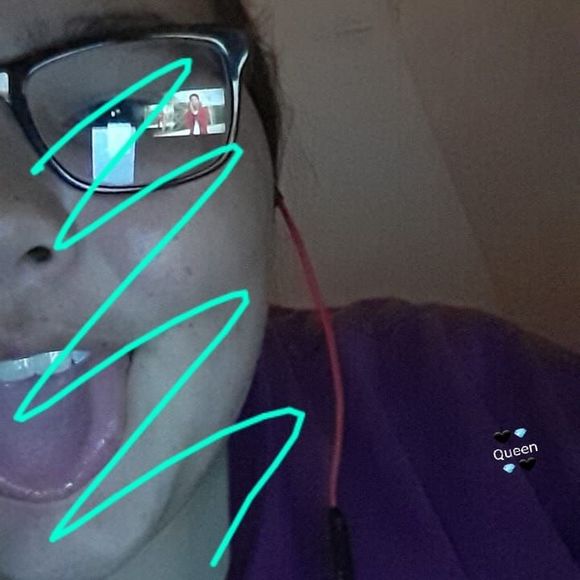 Meet your Posher, Tianna - Picture 1 of 1